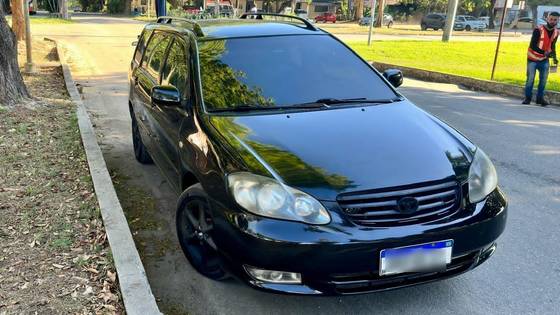 TOYOTA FIELDER 1.8 16V GASOLINA 4P AUTOMÁTICO